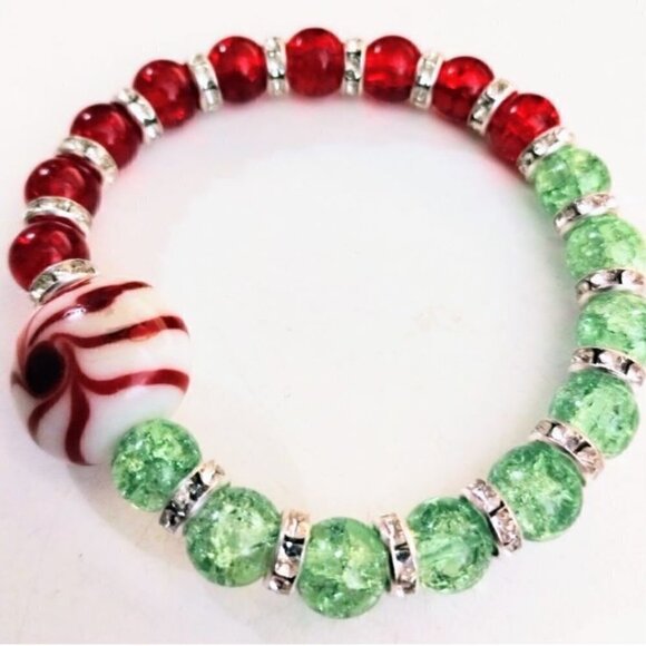 RED and Green Rhinestone Christmas Glass Peppermint Candy Bracelet - Picture 3 of 3